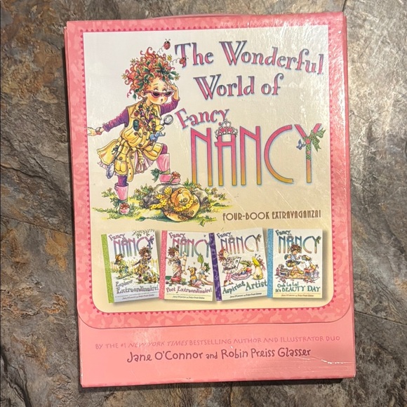 Fancy Nancy Other - The Wonderful World of Fancy Nancy Book Set plus one extra book